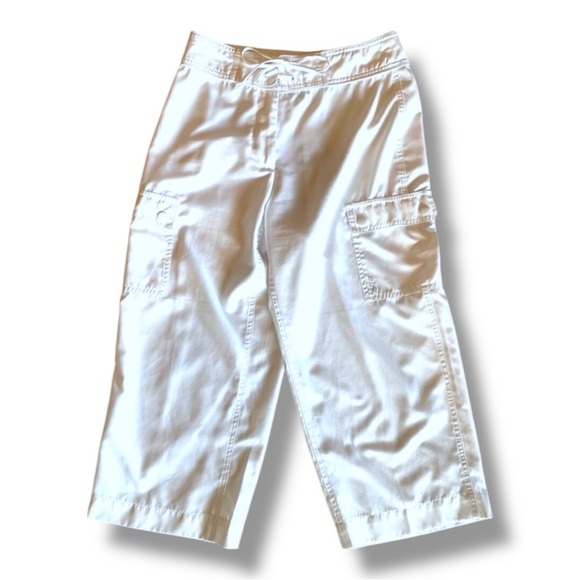 IZOD white x-tra dry Golf or Sports Capris with pockets Sz 4 - Picture 1 of 9